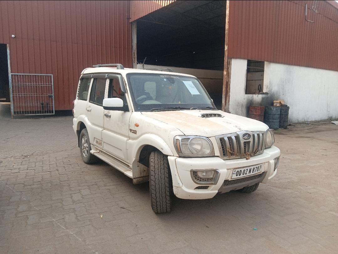 यूज़्ड 2014 महिंद्रा स्कॉर्पियो, Banguary, Cuttack 6 यूज़्ड 2014 महिंद्रा स्कॉर्पियो, Banguary, Cuttack 6