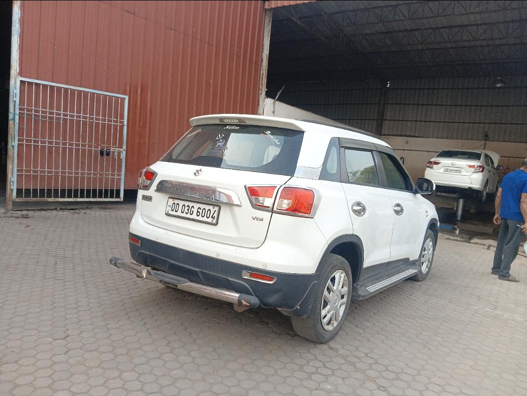 यूज़्ड 2017 मारुति सुजुकी विटारा ब्रेज़ा, Banguary, Cuttack 4 यूज़्ड 2017 मारुति सुजुकी विटारा ब्रेज़ा, Banguary, Cuttack 4