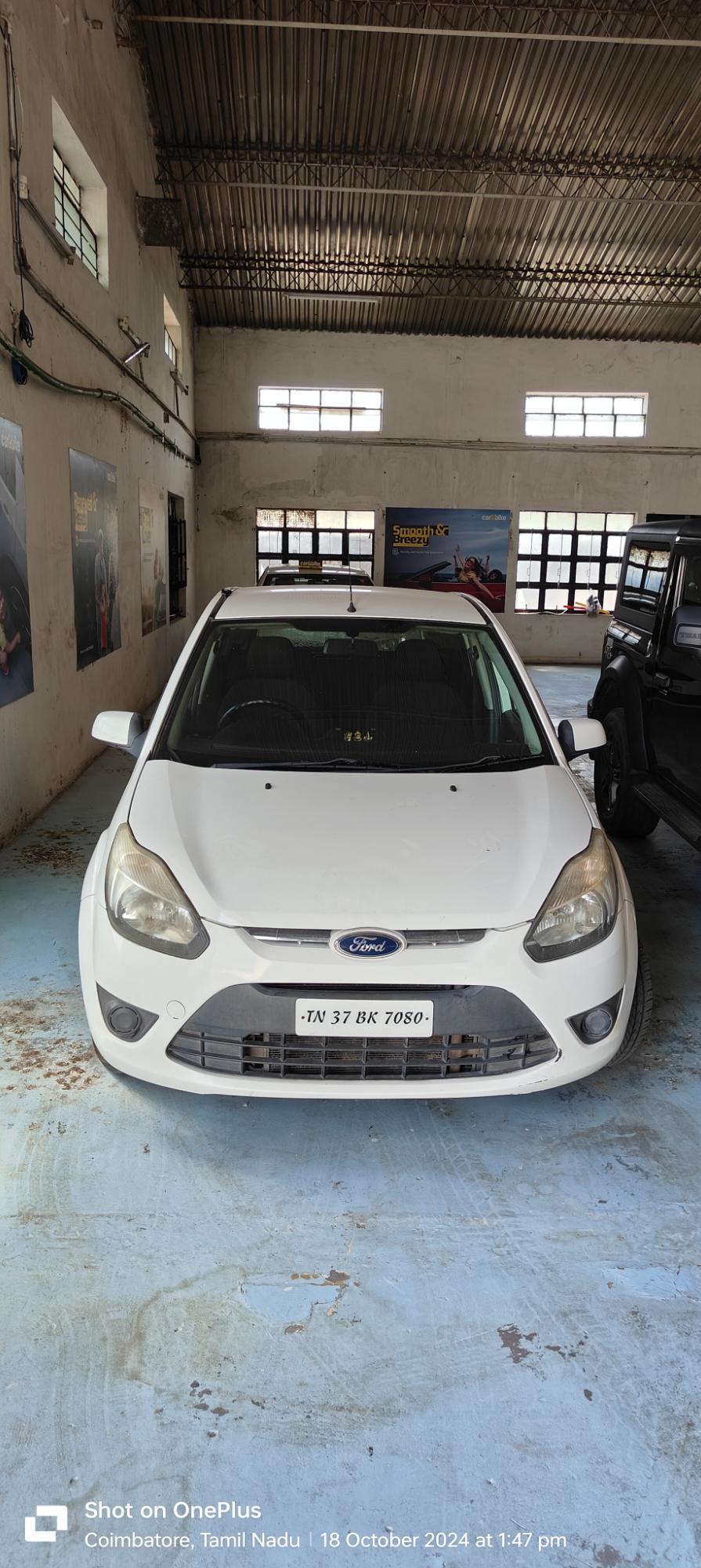 2010 फोर्ड फीगो 1.4 Duratorq Titanium 2010 फोर्ड फीगो 1.4 Duratorq Titanium