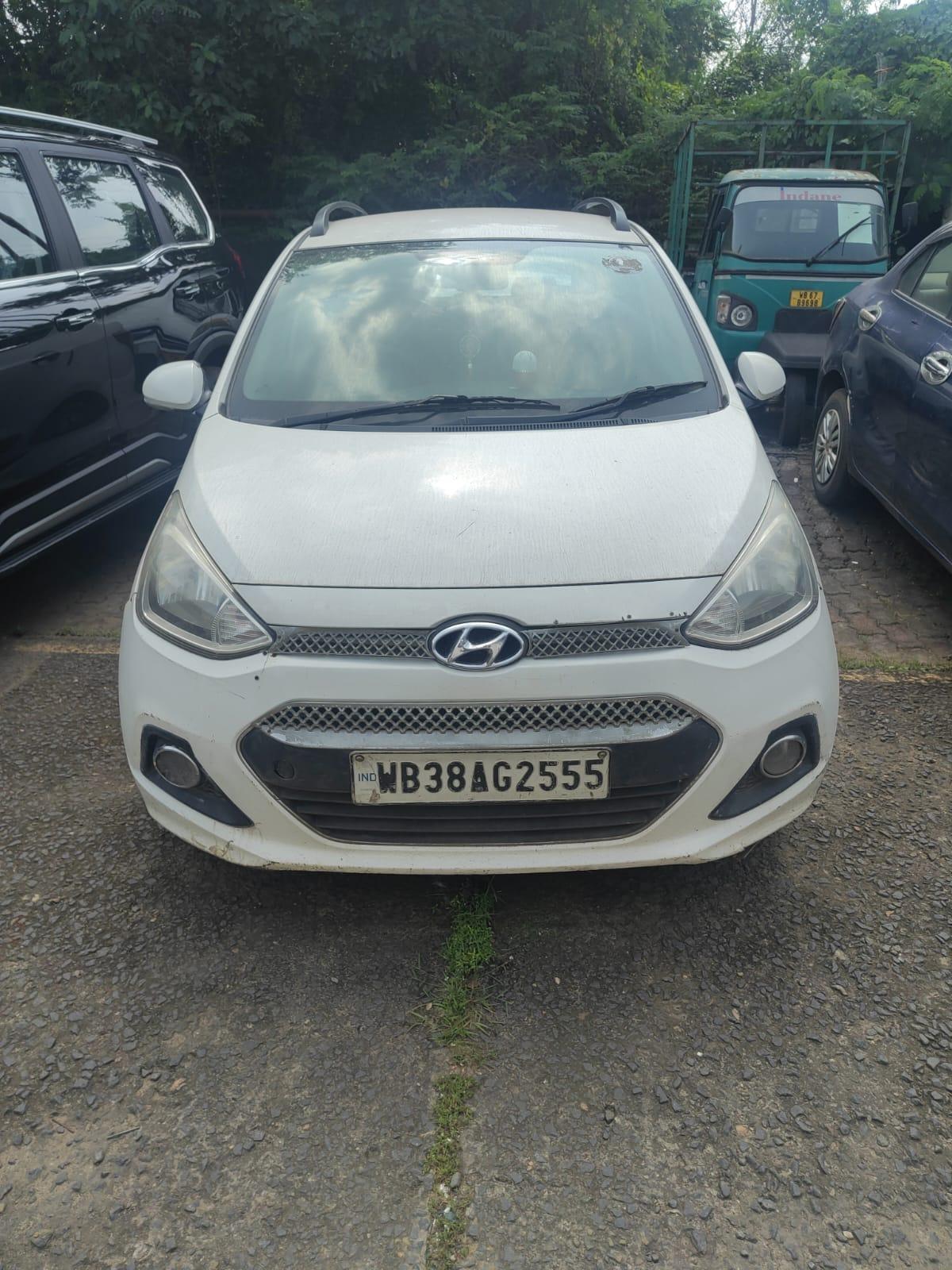 2015 ह्युंडई एक्सेंट SX Diesel 2015 ह्युंडई एक्सेंट SX Diesel