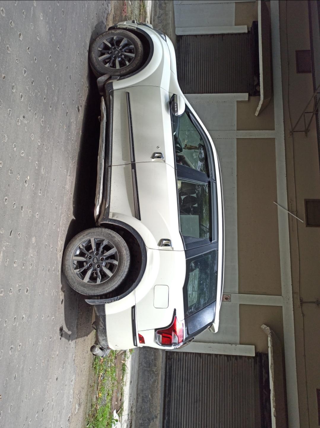 यूज़्ड 2018 महिंद्रा एक्सयूवी500, Siliguri 1 यूज़्ड 2018 महिंद्रा एक्सयूवी500, Siliguri 1