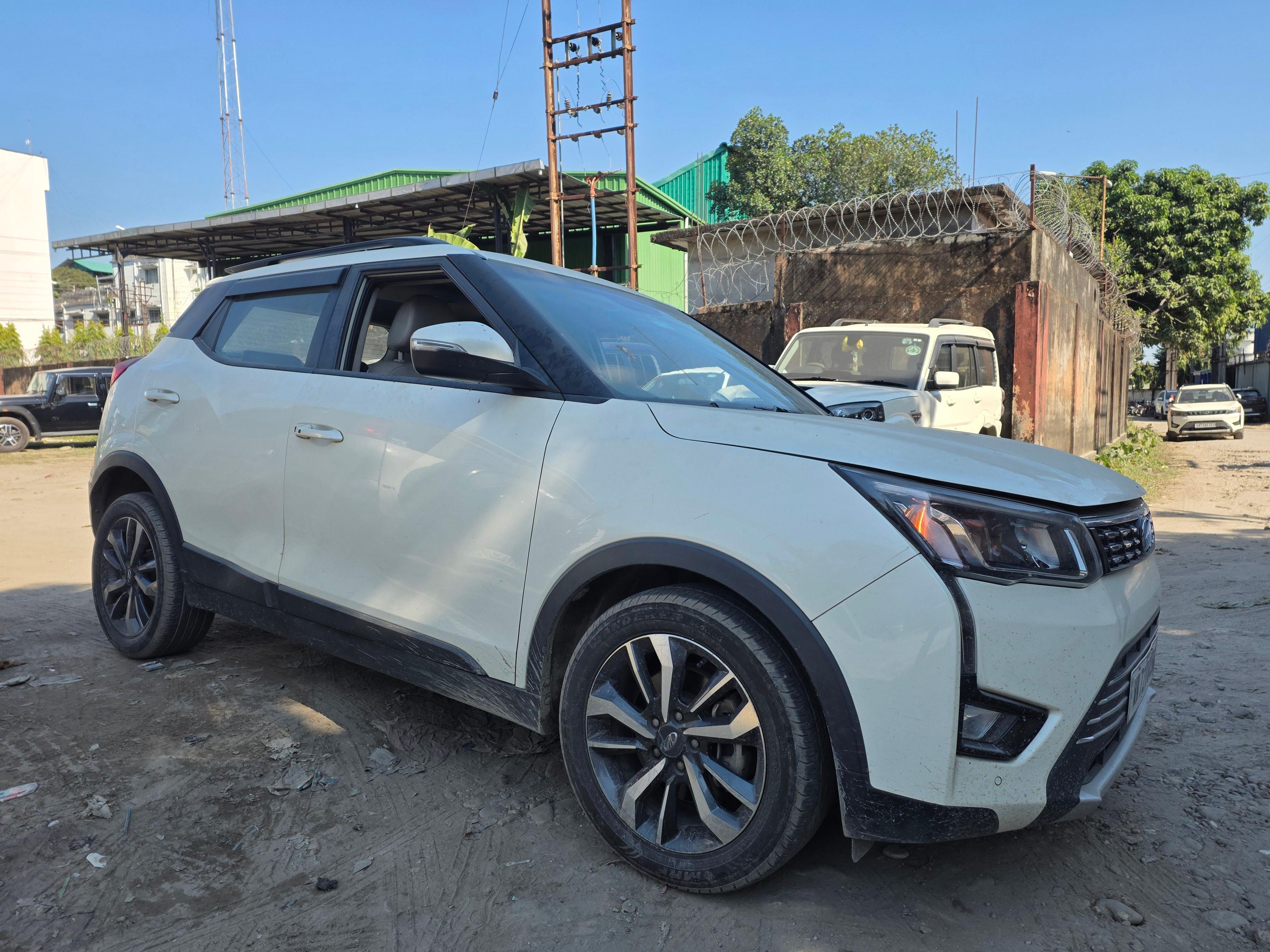 यूज़्ड 2021 महिंद्रा एक्सयूवी300, Siliguri 3 यूज़्ड 2021 महिंद्रा एक्सयूवी300, Siliguri 3