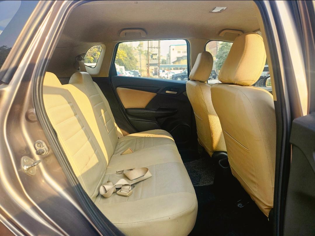 यूज़्ड 2016 होंडा जैज़, Noida 15 यूज़्ड 2016 होंडा जैज़, Noida 15