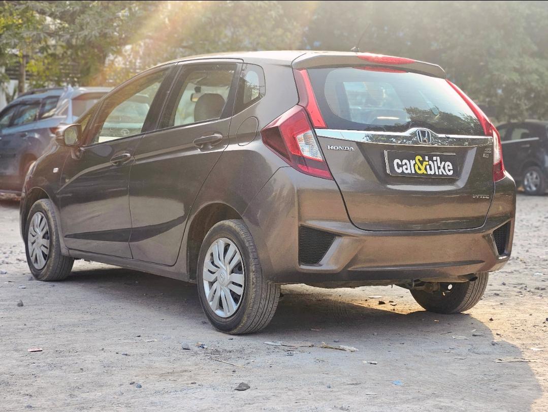 यूज़्ड 2016 होंडा जैज़, Noida 2 यूज़्ड 2016 होंडा जैज़, Noida 2