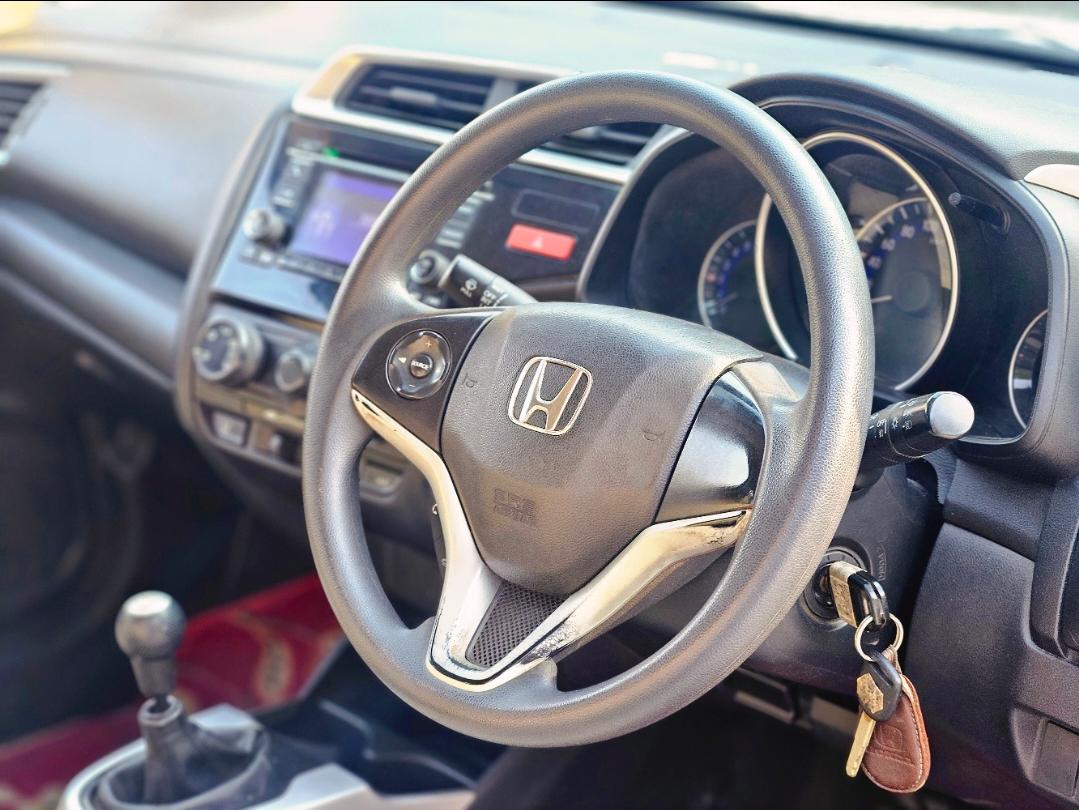 यूज़्ड 2016 होंडा जैज़, Noida 11 यूज़्ड 2016 होंडा जैज़, Noida 11