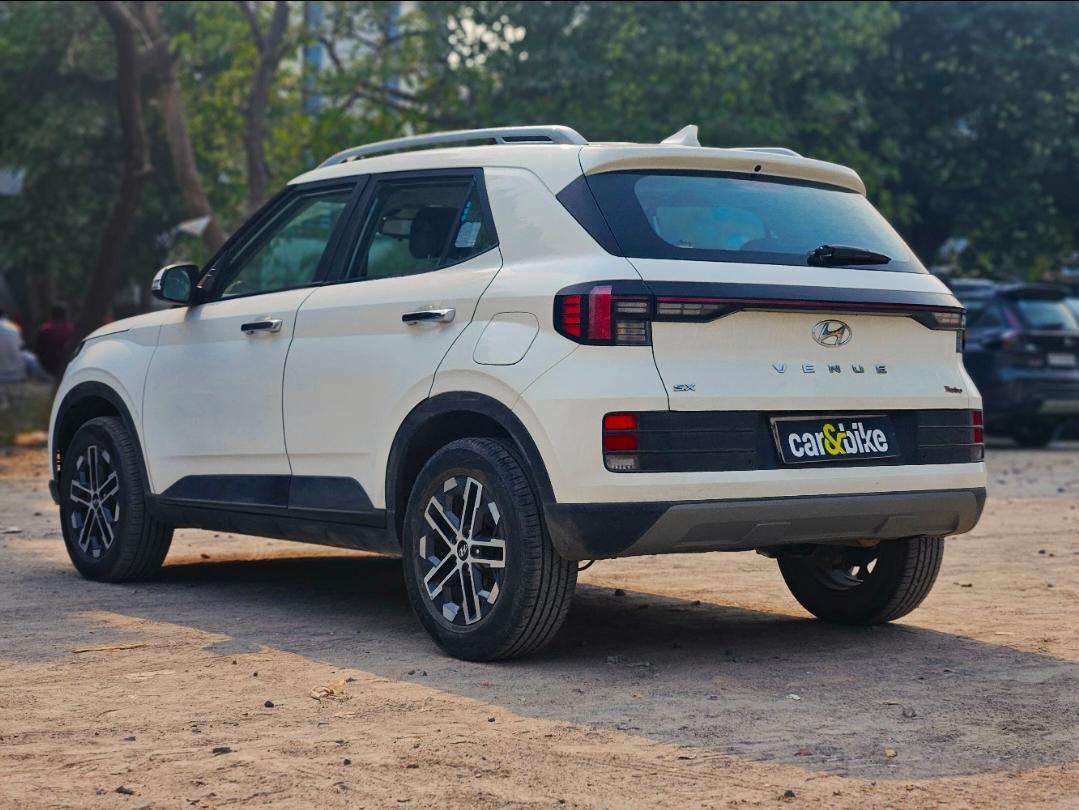 यूज़्ड 2022 ह्युंडई वेन्यू, Noida New Delhi 2 यूज़्ड 2022 ह्युंडई वेन्यू, Noida New Delhi 2