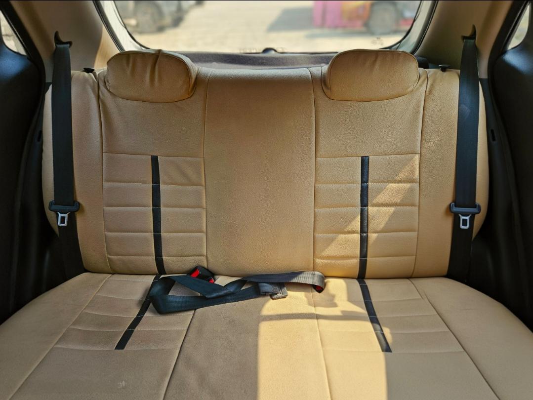 यूज़्ड 2016 ह्युंडई ग्रैंड आई10, Noida New Delhi 14 यूज़्ड 2016 ह्युंडई ग्रैंड आई10, Noida New Delhi 14