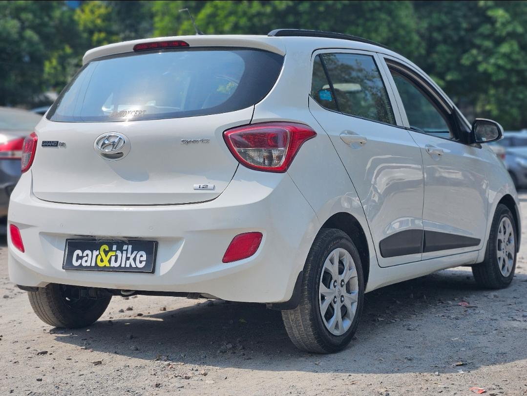 यूज़्ड 2016 ह्युंडई ग्रैंड आई10, Noida New Delhi 4 यूज़्ड 2016 ह्युंडई ग्रैंड आई10, Noida New Delhi 4