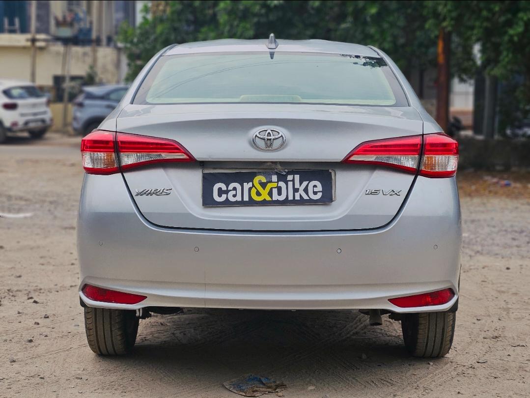 यूज़्ड 2018 टोयोटा यारिस, Noida New Delhi 3 यूज़्ड 2018 टोयोटा यारिस, Noida New Delhi 3