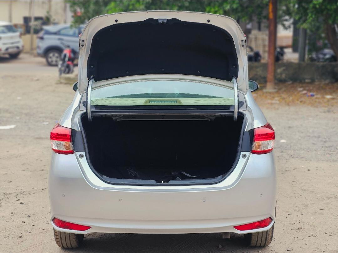 यूज़्ड 2018 टोयोटा यारिस, Noida New Delhi 9 यूज़्ड 2018 टोयोटा यारिस, Noida New Delhi 9