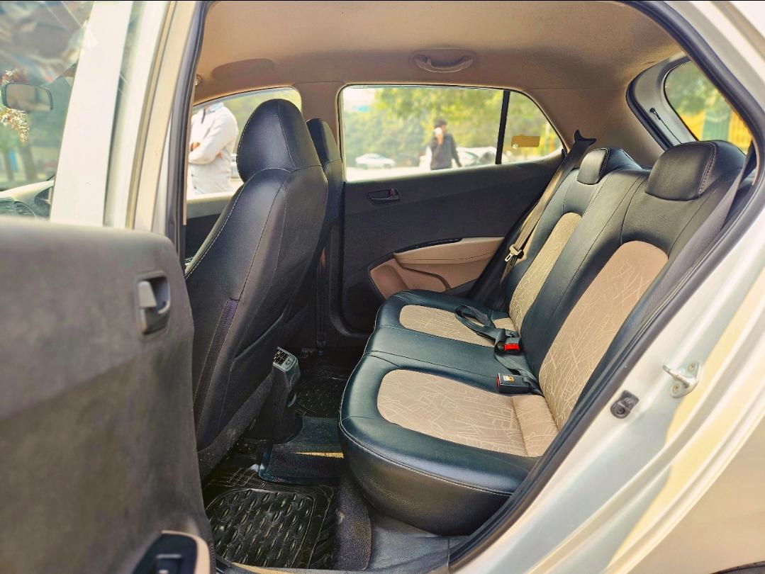 यूज़्ड 2018 ह्युंडई ग्रैंड आई10, Noida New Delhi 16 यूज़्ड 2018 ह्युंडई ग्रैंड आई10, Noida New Delhi 16