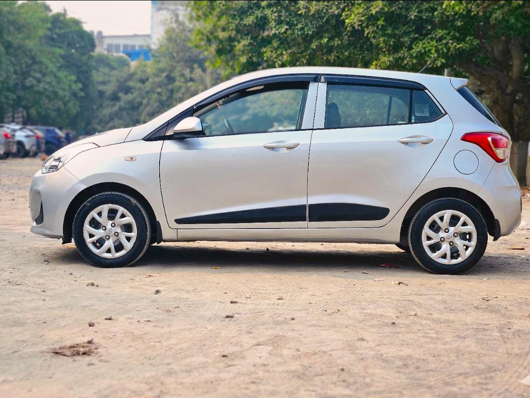 यूज़्ड 2018 ह्युंडई ग्रैंड आई10, Noida New Delhi 1 यूज़्ड 2018 ह्युंडई ग्रैंड आई10, Noida New Delhi 1