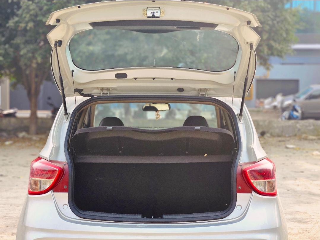 यूज़्ड 2018 ह्युंडई ग्रैंड आई10, Noida New Delhi 9 यूज़्ड 2018 ह्युंडई ग्रैंड आई10, Noida New Delhi 9