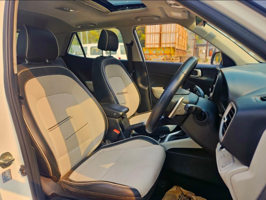 यूज़्ड 2022 ह्युंडई वेन्यू, Noida New Delhi 15 यूज़्ड 2022 ह्युंडई वेन्यू, Noida New Delhi 15