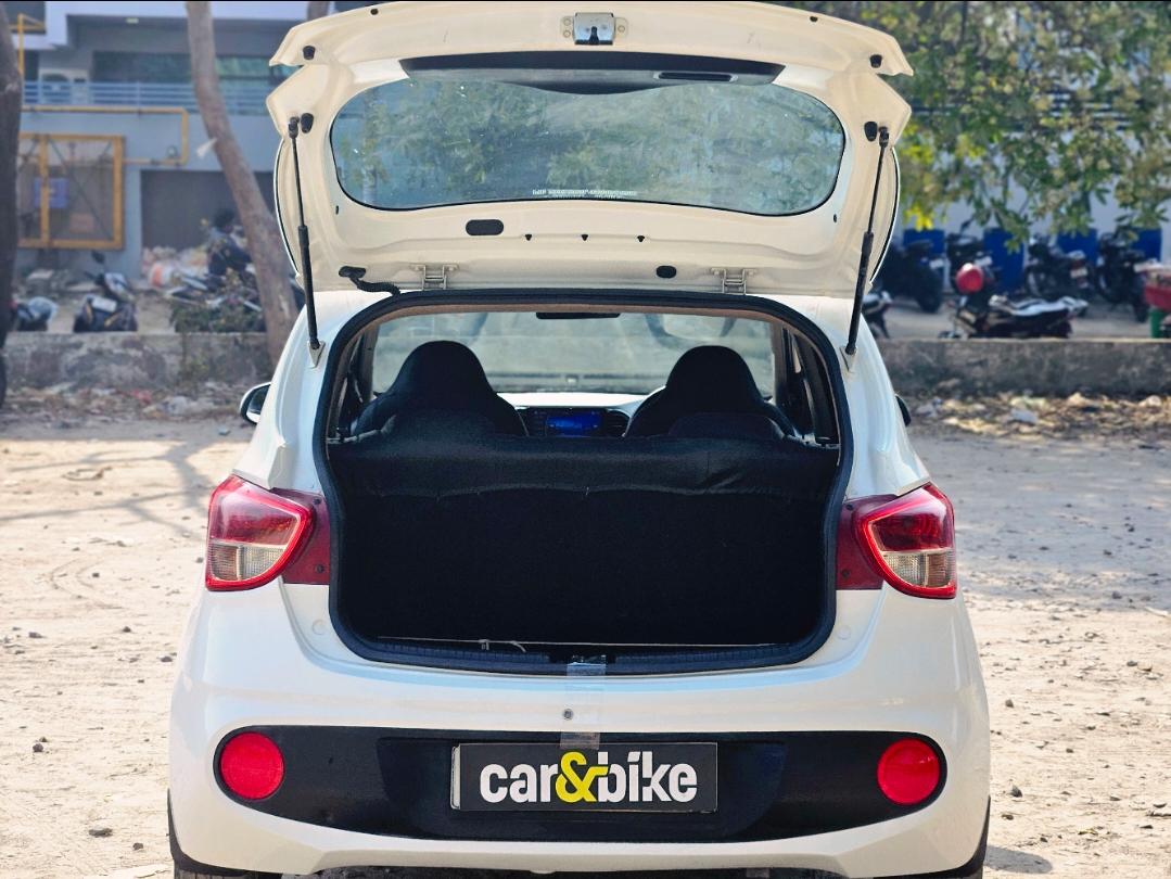 यूज़्ड 2018 ह्युंडई ग्रैंड आई10, Noida New Delhi 9 यूज़्ड 2018 ह्युंडई ग्रैंड आई10, Noida New Delhi 9