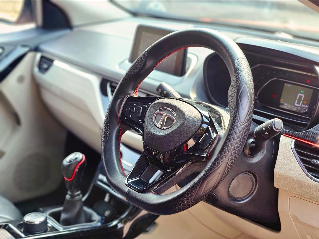 यूज़्ड 2020 टाटा नेक्सन, Noida New Delhi 12 यूज़्ड 2020 टाटा नेक्सन, Noida New Delhi 12