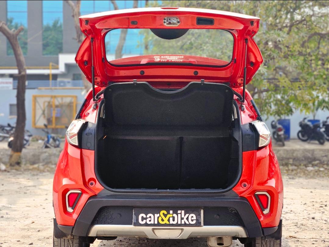 यूज़्ड 2020 टाटा नेक्सन, Noida New Delhi 9 यूज़्ड 2020 टाटा नेक्सन, Noida New Delhi 9