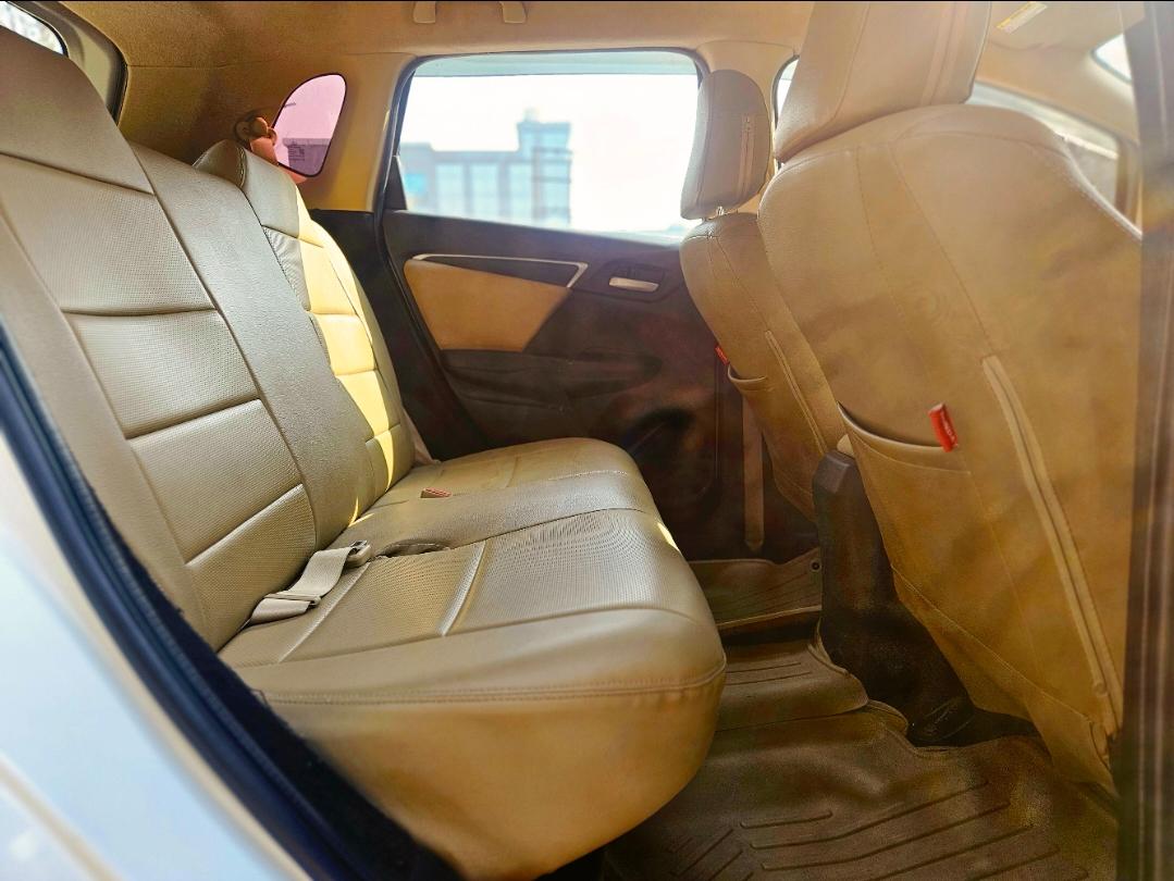 यूज़्ड 2018 होंडा जैज़, Noida New Delhi 16 यूज़्ड 2018 होंडा जैज़, Noida New Delhi 16