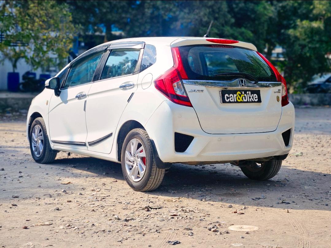 यूज़्ड 2018 होंडा जैज़, Noida New Delhi 2 यूज़्ड 2018 होंडा जैज़, Noida New Delhi 2