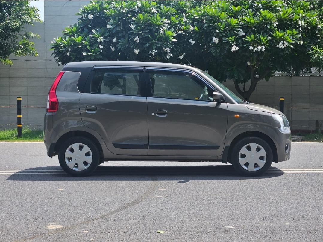 यूज़्ड 2022 मारुति सुजुकी वैगन आर, Noida New Delhi 5 यूज़्ड 2022 मारुति सुजुकी वैगन आर, Noida New Delhi 5