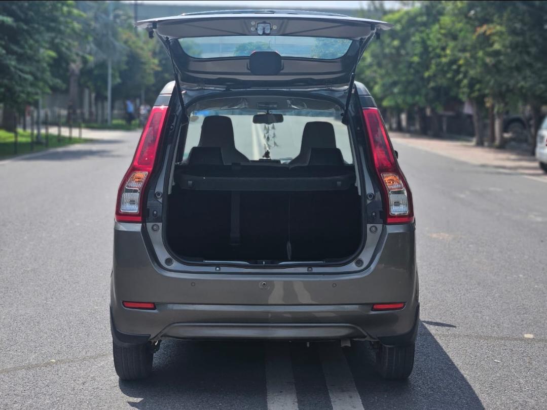 यूज़्ड 2022 मारुति सुजुकी वैगन आर, Noida New Delhi 9 यूज़्ड 2022 मारुति सुजुकी वैगन आर, Noida New Delhi 9