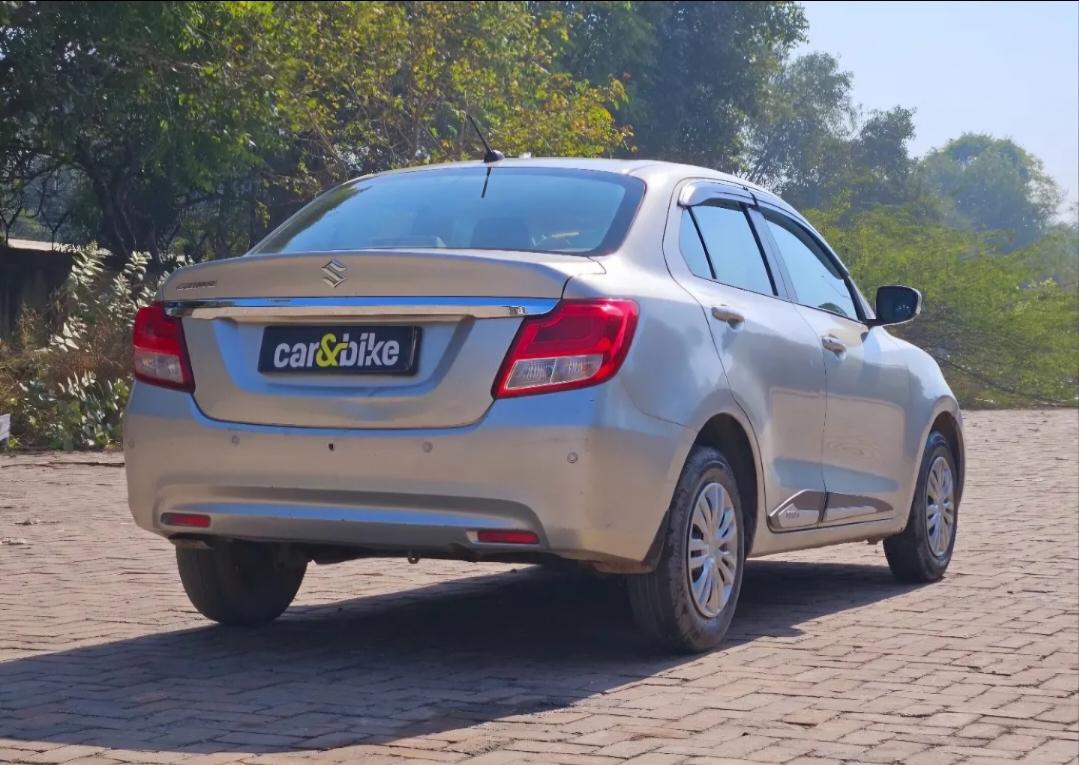 यूज़्ड 2020 मारुति सुजुकी डिजायर, Noida New Delhi 4 यूज़्ड 2020 मारुति सुजुकी डिजायर, Noida New Delhi 4