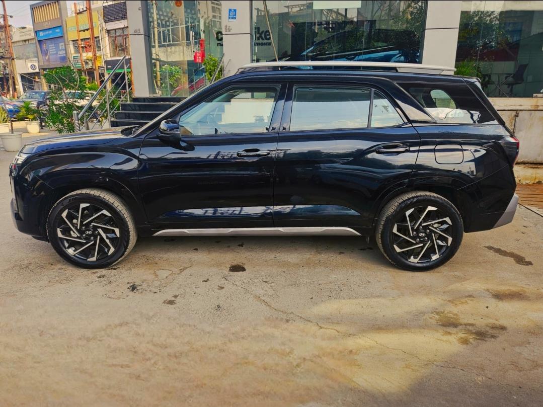 यूज़्ड 2024 ह्युंडई अल्काजार, Noida New Delhi 1 यूज़्ड 2024 ह्युंडई अल्काजार, Noida New Delhi 1