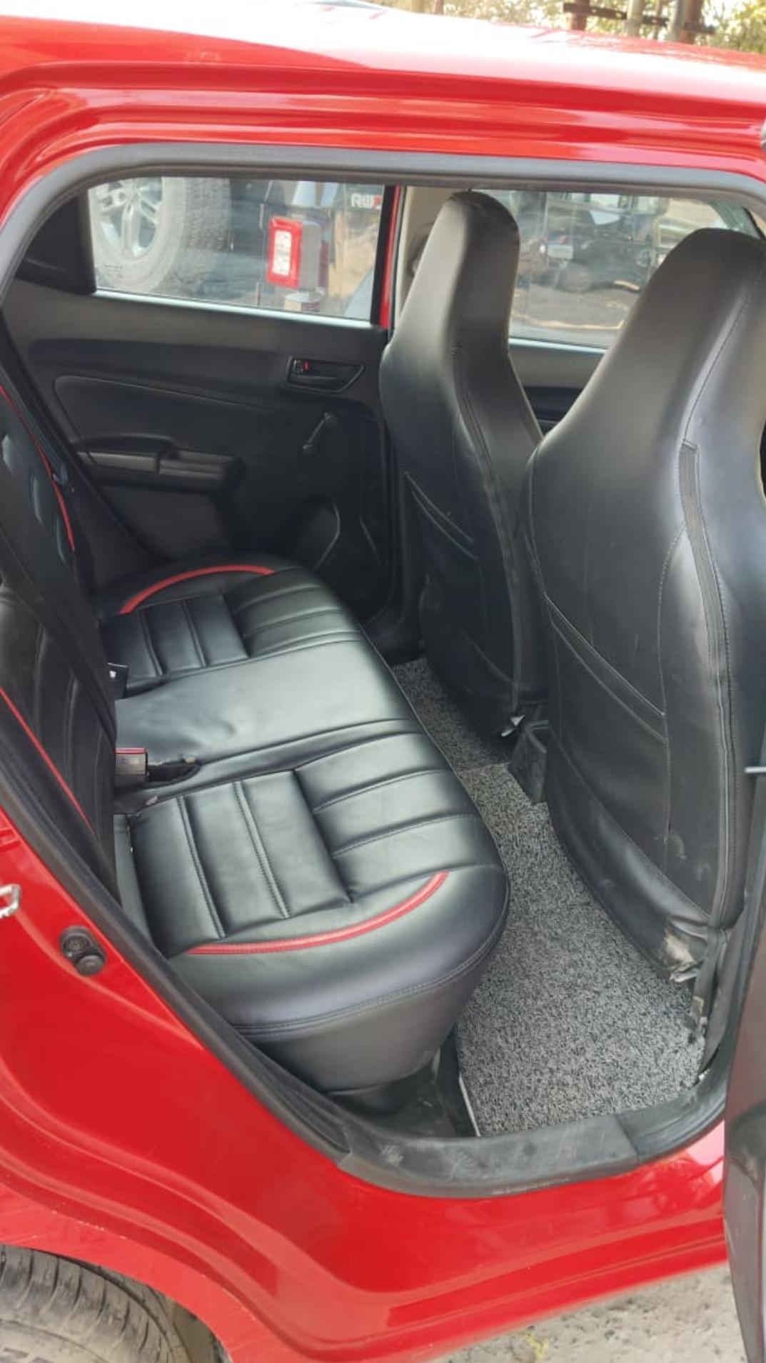 यूज़्ड 2019 मारुति सुजुकी स्विफ्ट, Noida New Delhi 2 यूज़्ड 2019 मारुति सुजुकी स्विफ्ट, Noida New Delhi 2