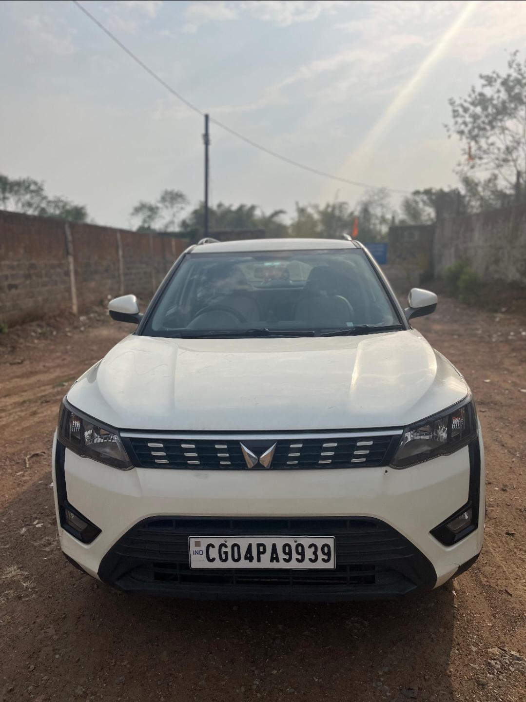 यूज़्ड 2022 महिंद्रा एक्सयूवी300, Raipur 5 यूज़्ड 2022 महिंद्रा एक्सयूवी300, Raipur 5