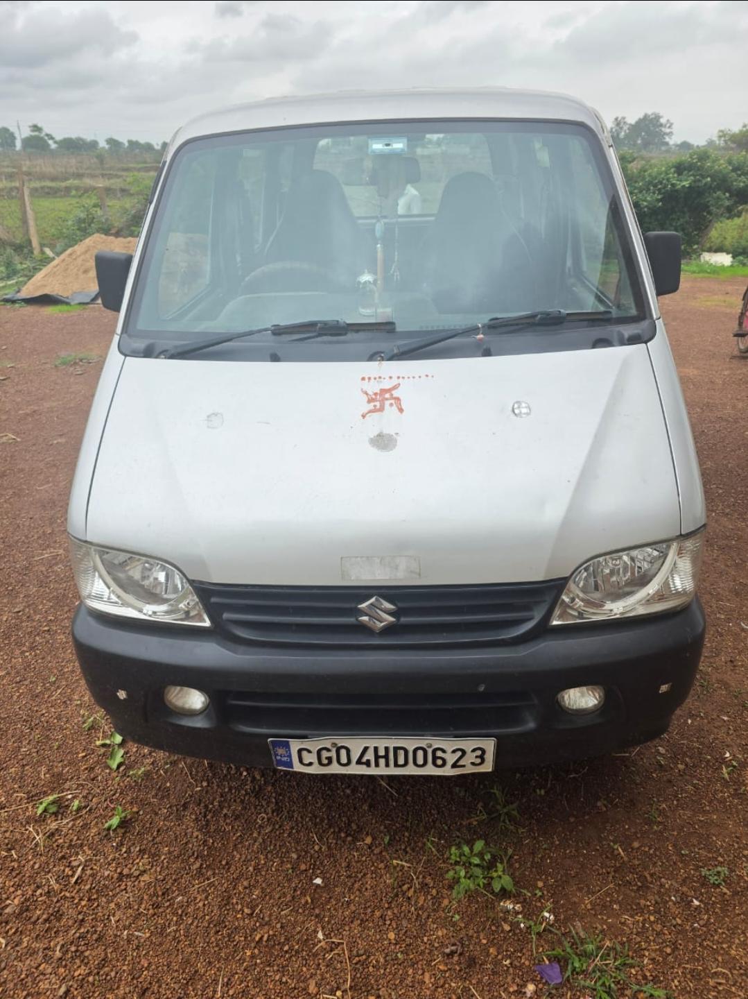 2011 मारुति सुजुकी इको 5-Seater AC HTR 2011 मारुति सुजुकी इको 5-Seater AC HTR