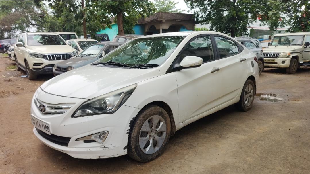 यूज़्ड 2016 ह्युंडई वरना, Rourkela   यूज़्ड 2016 ह्युंडई वरना, Rourkela