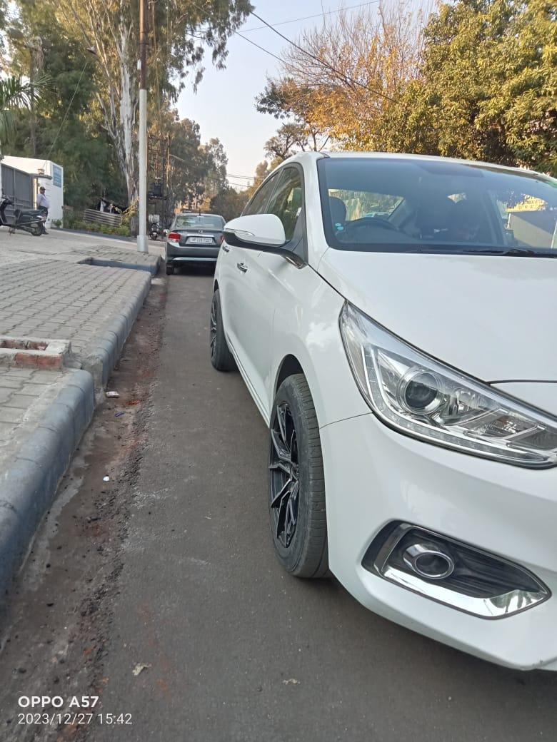 2019 ह्युंडई वरना 1.6 VTVT SX 2019 ह्युंडई वरना 1.6 VTVT SX