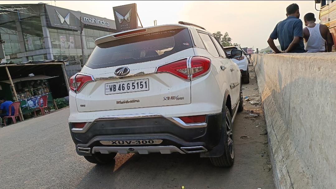 यूज़्ड 2020 महिंद्रा एक्सयूवी300, Bardhaman 3 यूज़्ड 2020 महिंद्रा एक्सयूवी300, Bardhaman 3