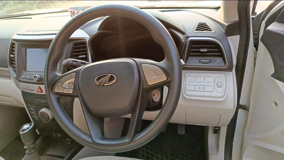 यूज़्ड 2020 महिंद्रा एक्सयूवी300, Bardhaman 9 यूज़्ड 2020 महिंद्रा एक्सयूवी300, Bardhaman 9