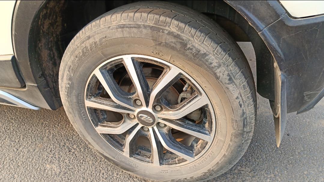 यूज़्ड 2020 महिंद्रा एक्सयूवी300, Bardhaman 6 यूज़्ड 2020 महिंद्रा एक्सयूवी300, Bardhaman 6