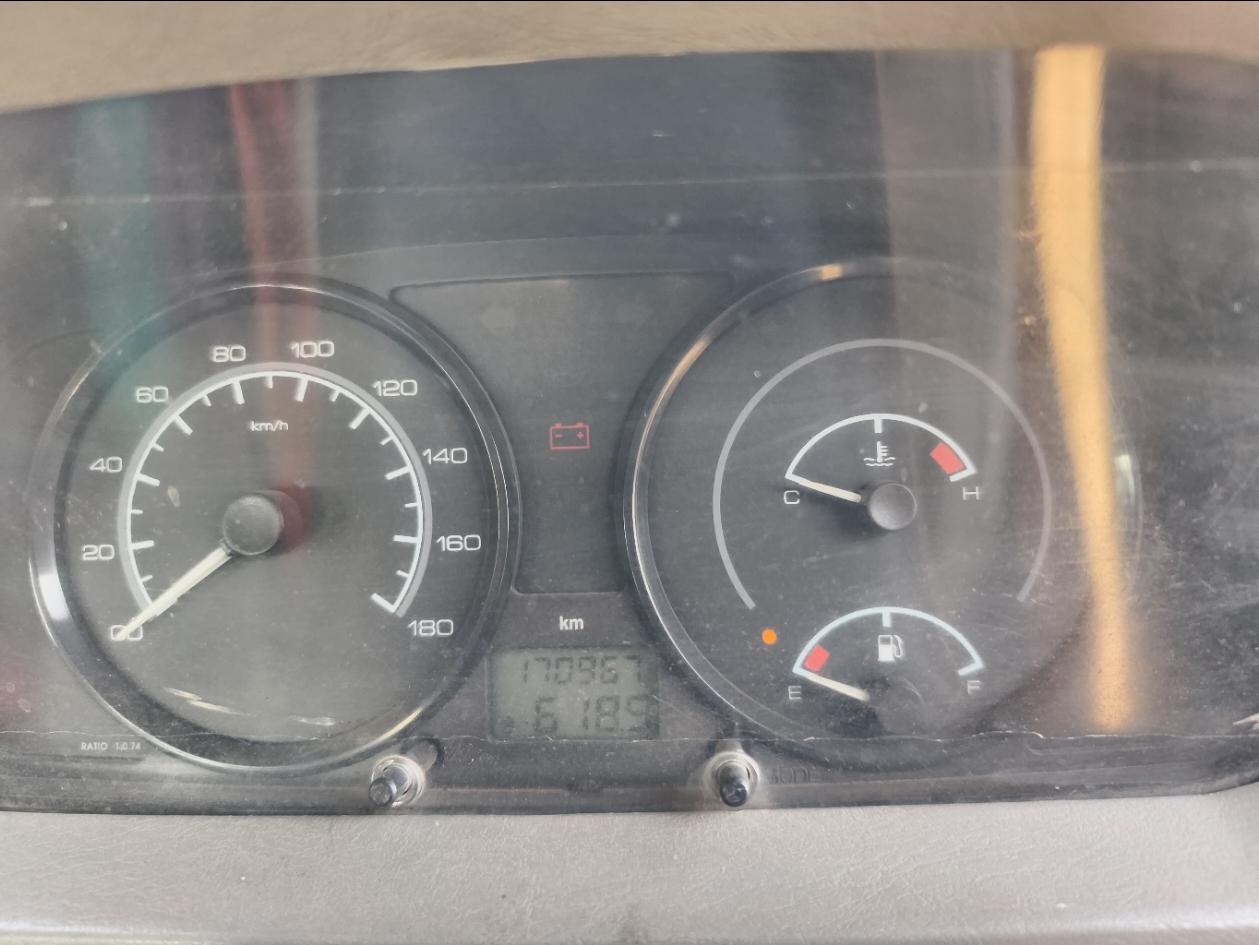 यूज़्ड 2013 टाटा सूमो, Bardhaman 8 यूज़्ड 2013 टाटा सूमो, Bardhaman 8