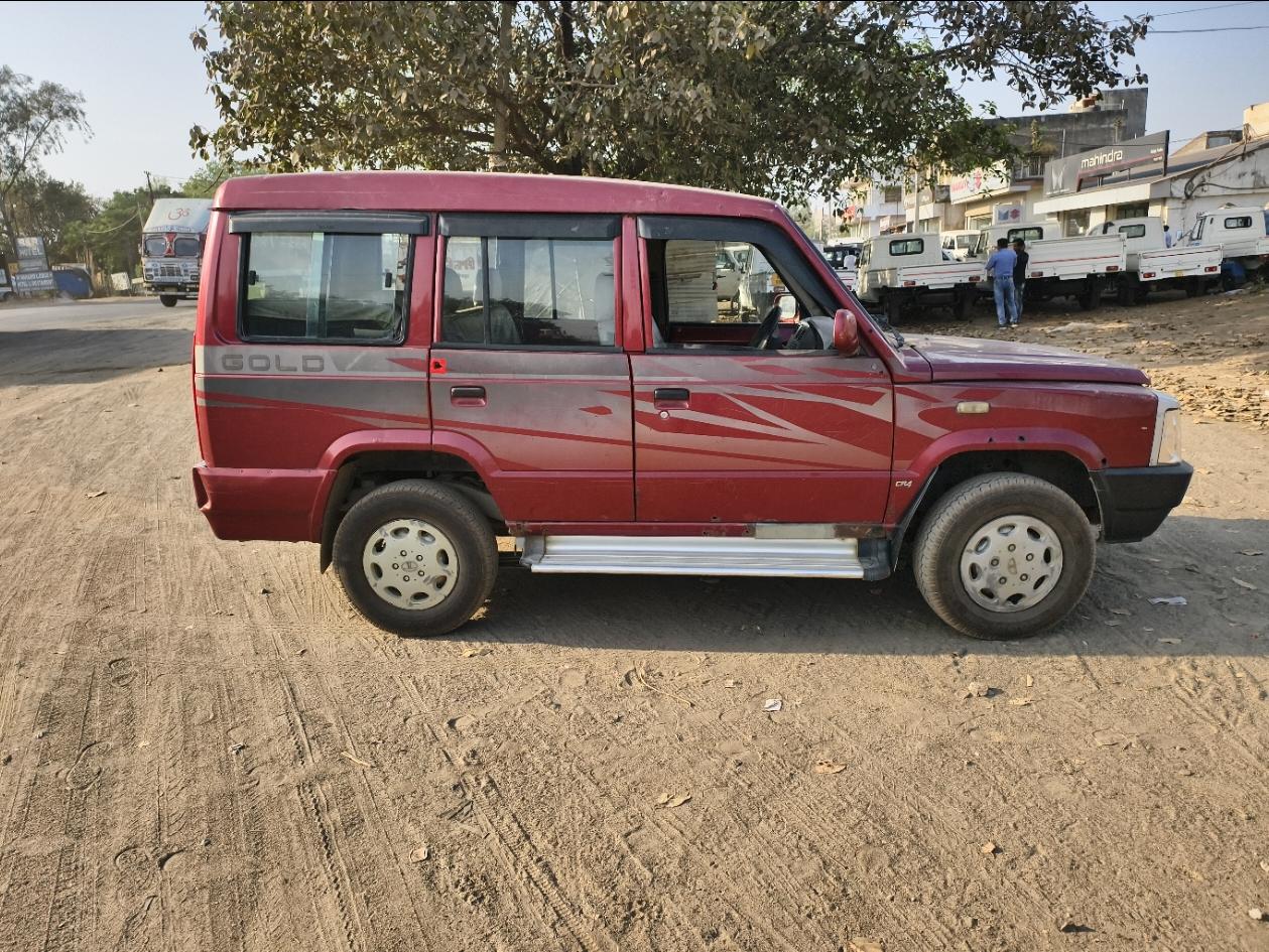 यूज़्ड 2013 टाटा सूमो, Bardhaman 4 यूज़्ड 2013 टाटा सूमो, Bardhaman 4