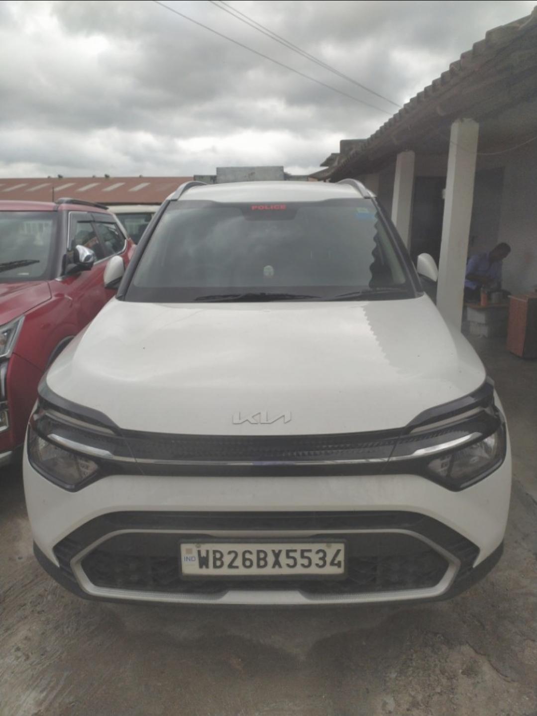 2023 किया कैरेंस Prestige Plus 1.5 Diesel 7 STR 2023 किया कैरेंस Prestige Plus 1.5 Diesel 7 STR