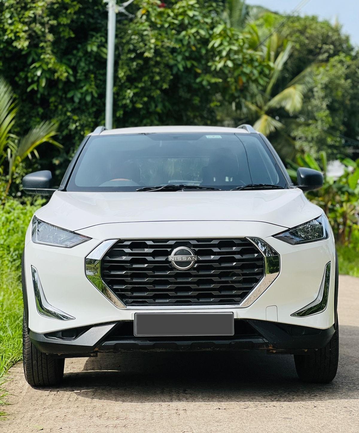 2023 निसान मैग्नाइट XE 2023 निसान मैग्नाइट XE