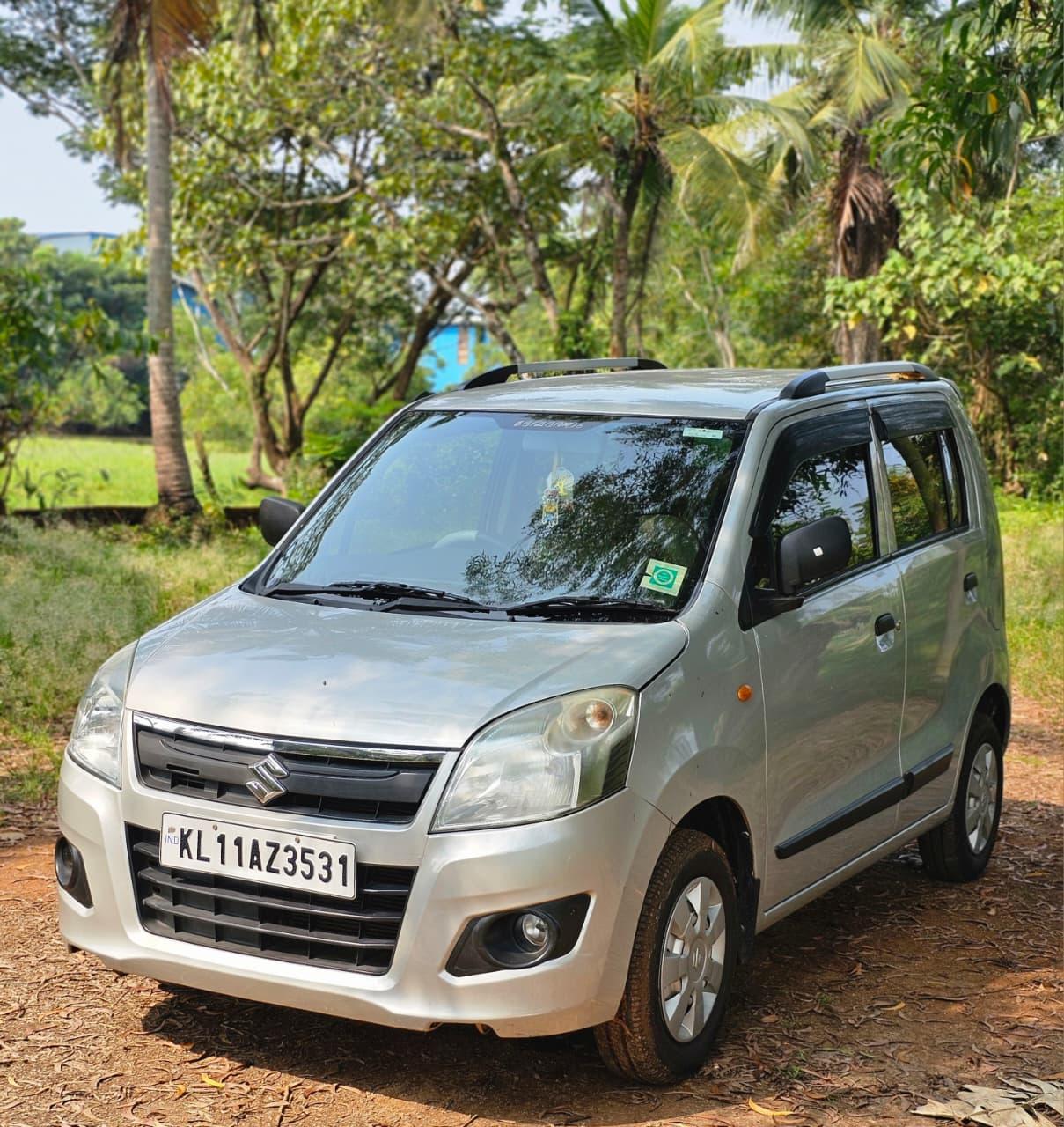 2015 मारुति सुजुकी वैगन आर LXI 1.0 BS IV 2015 मारुति सुजुकी वैगन आर LXI 1.0 BS IV