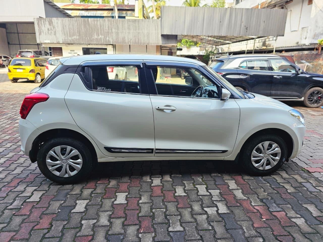 यूज़्ड 2019 मारुति सुजुकी स्विफ्ट, Feroke, Kozhikode 3 यूज़्ड 2019 मारुति सुजुकी स्विफ्ट, Feroke, Kozhikode 3