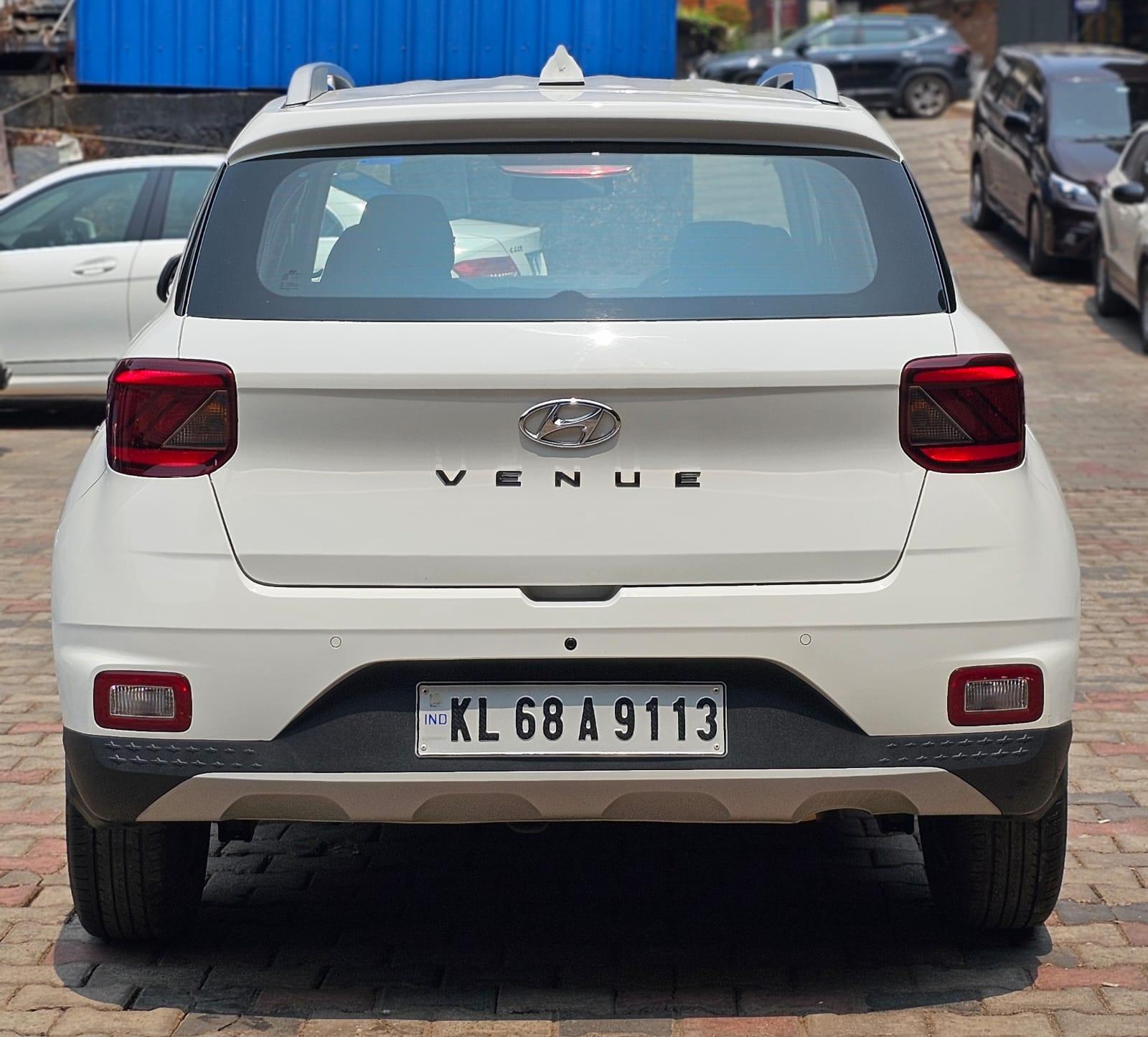 यूज़्ड 2020 ह्युंडई वेन्यू, Feroke, Kozhikode 3 यूज़्ड 2020 ह्युंडई वेन्यू, Feroke, Kozhikode 3