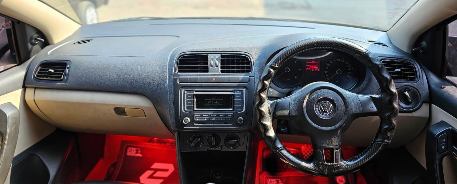 यूज़्ड 2012 फॉक्सवैगन पोलो, Feroke, Kozhikode 11 यूज़्ड 2012 फॉक्सवैगन पोलो, Feroke, Kozhikode 11