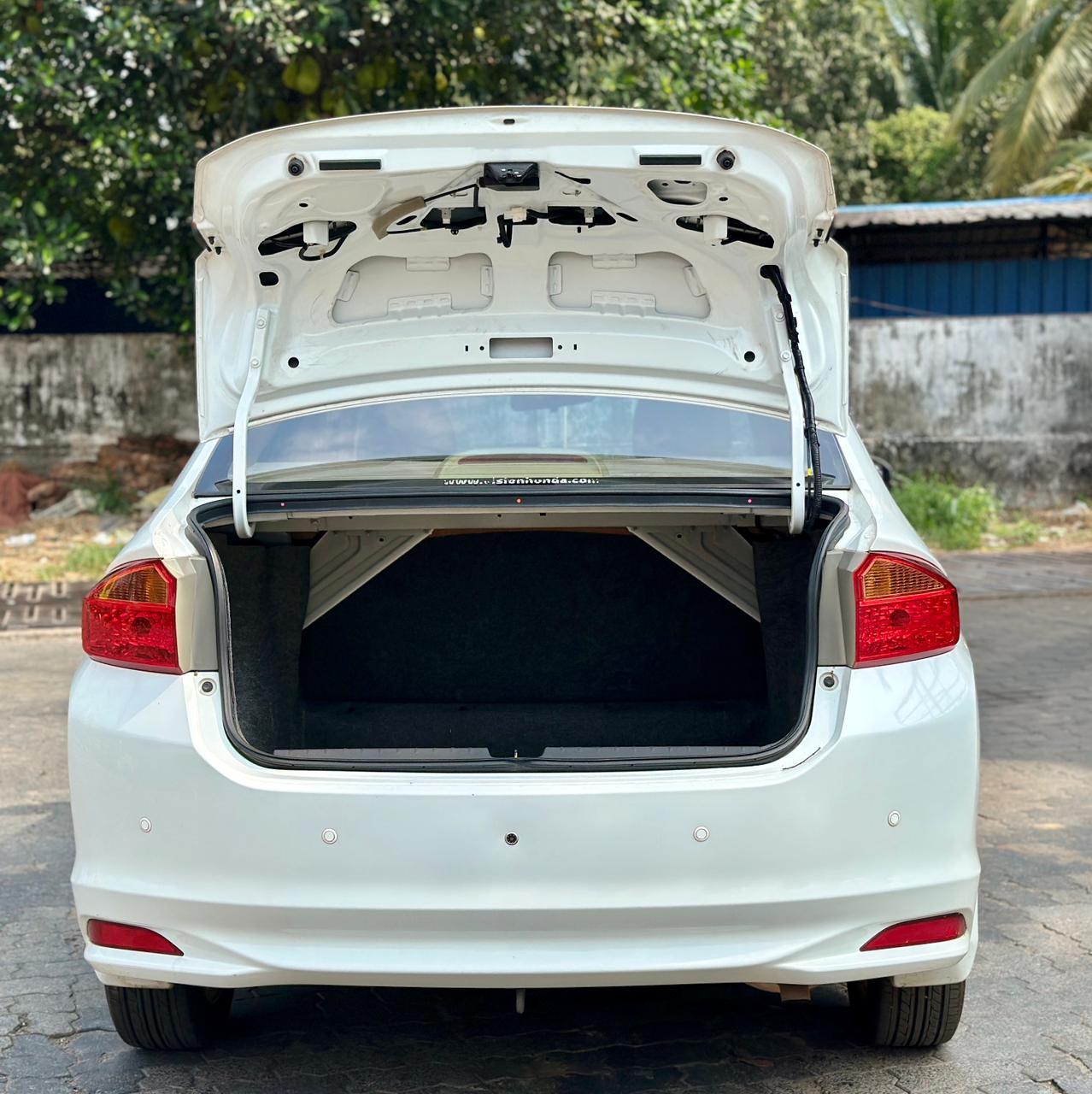 यूज़्ड 2016 होंडा सिटी, Feroke, Kozhikode 9 यूज़्ड 2016 होंडा सिटी, Feroke, Kozhikode 9