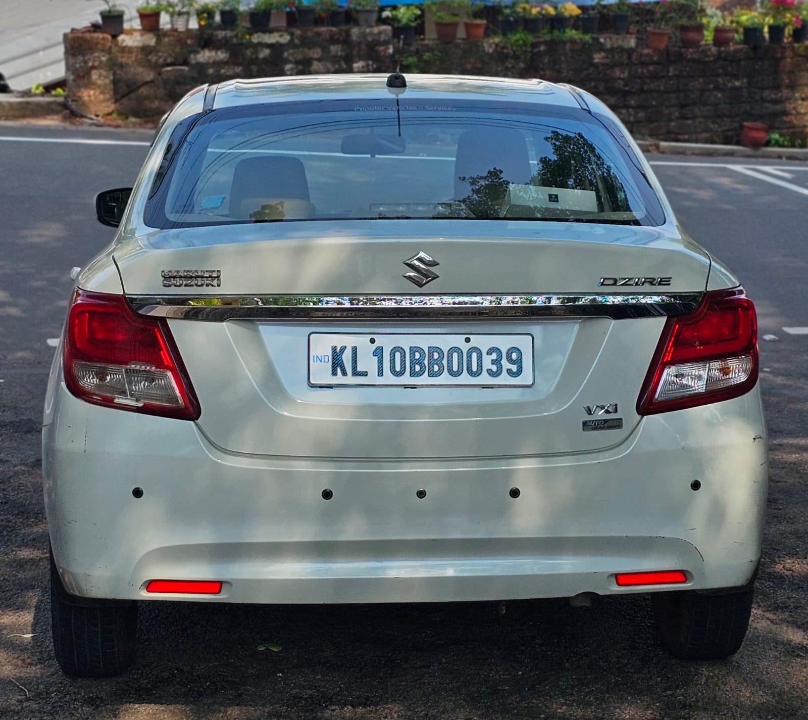यूज़्ड 2018 मारुति सुजुकी डिजायर, Feroke, Kozhikode 3 यूज़्ड 2018 मारुति सुजुकी डिजायर, Feroke, Kozhikode 3