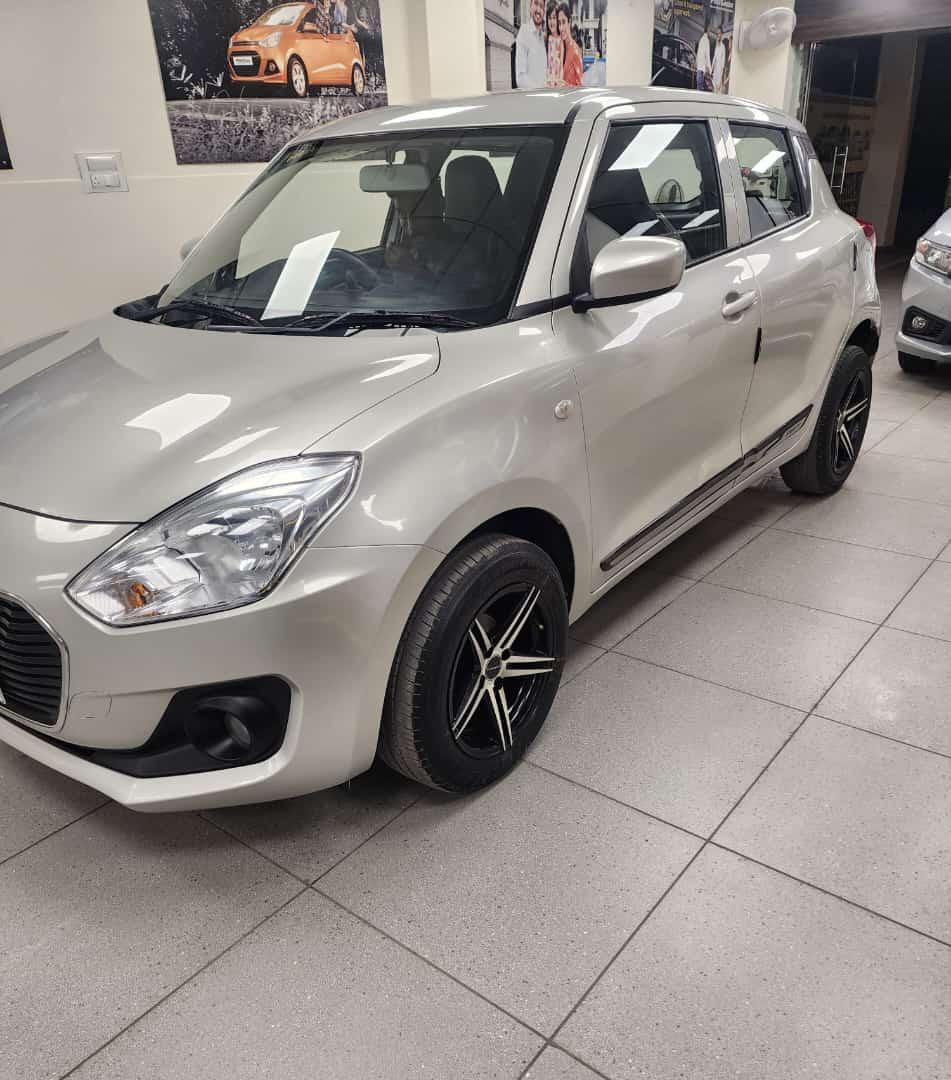 2020 मारुति सुजुकी स्विफ्ट LXI BS IV 2020 मारुति सुजुकी स्विफ्ट LXI BS IV