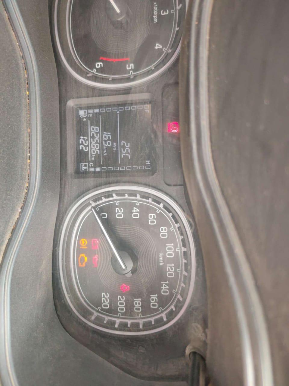 2017 मारुति सुजुकी विटारा ब्रेज़ा VDI 2017 मारुति सुजुकी विटारा ब्रेज़ा VDI