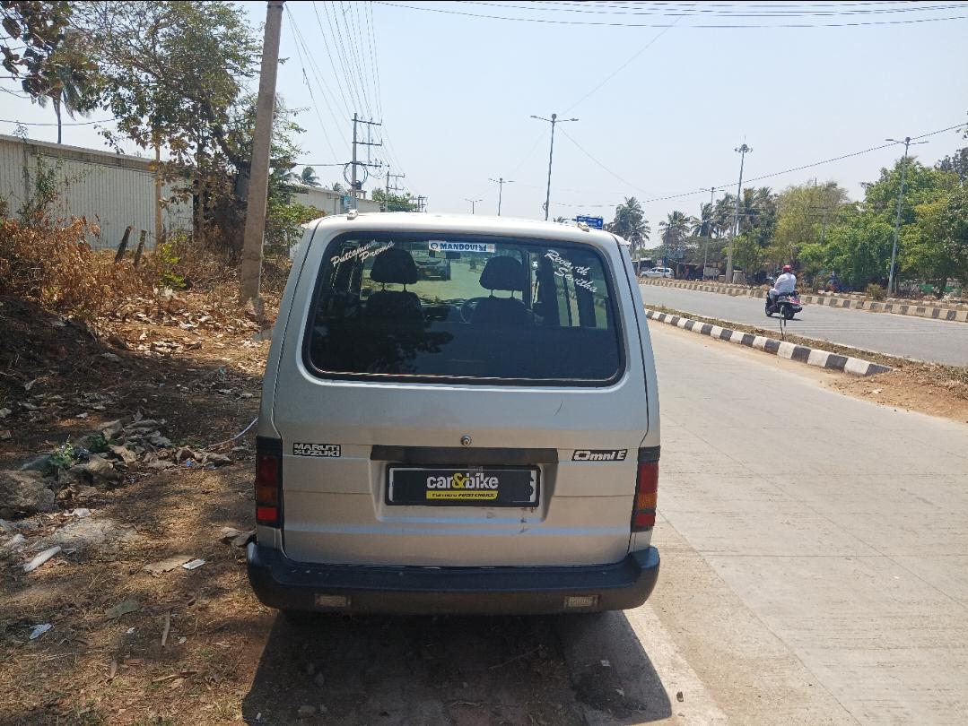 यूज़्ड 2018 मारुति सुजुकी ओमनी, Tumkur Bangalore 3 यूज़्ड 2018 मारुति सुजुकी ओमनी, Tumkur Bangalore 3