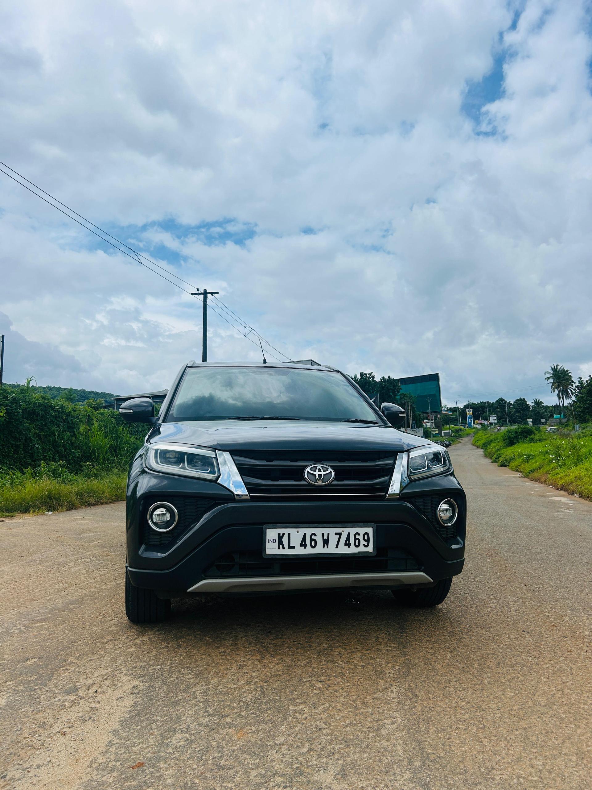 2021 टोयोटा अर्बन क्रूजर High MT 2021 टोयोटा अर्बन क्रूजर High MT