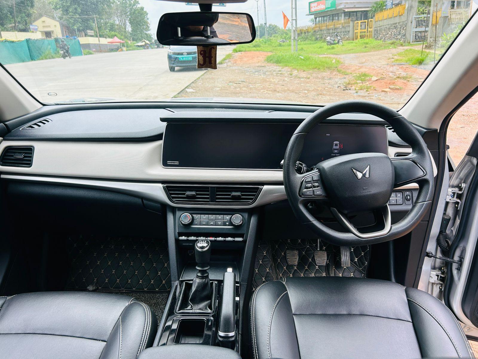 यूज़्ड 2022 महिंद्रा एक्सयूवी700, Mundur Palakkad, Palakkad 11 यूज़्ड 2022 महिंद्रा एक्सयूवी700, Mundur Palakkad, Palakkad 11